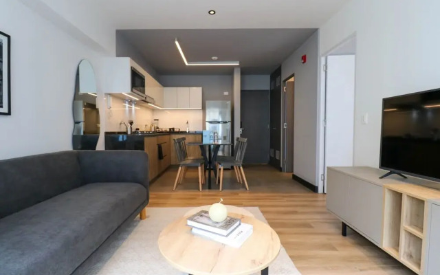 w Amazing 1BR w Perfect Balcony in San Isidro