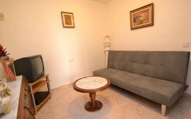 Casa Alonso Pinzón  - 111D