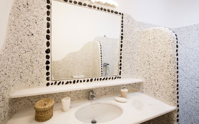 Marvi House 1