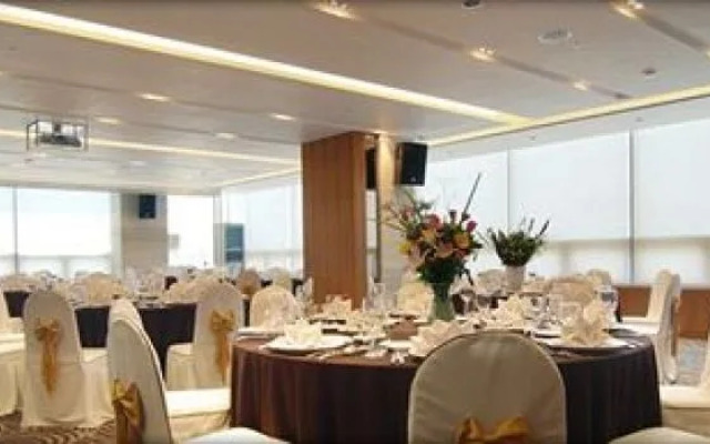 The Class 300 Condo