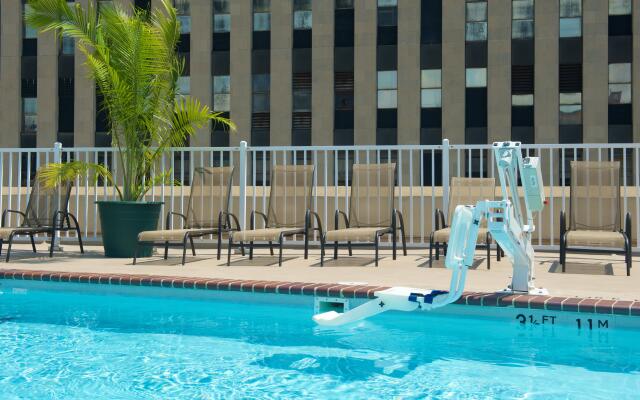 Holiday Inn & Suites Chicago - Downtown by IHG