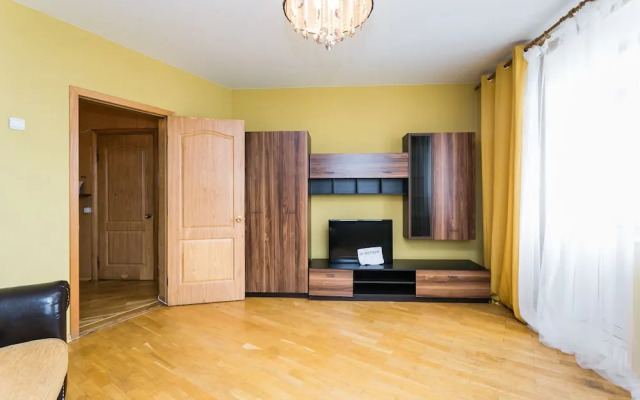 Апартаменты на ул. Краснопрудной, 1