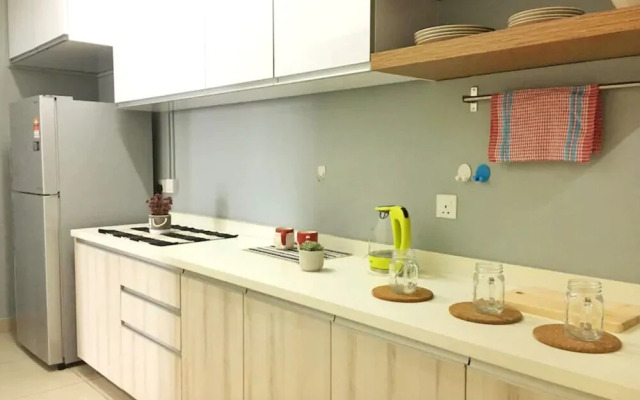 Pacific Place by Arthomer