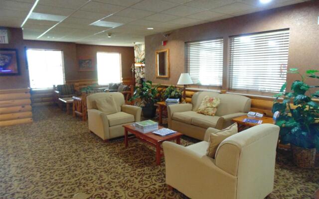 American Inn and Suites Houghton Lake