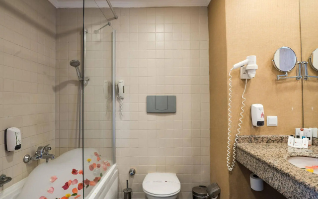 Throne Seagate Belek
