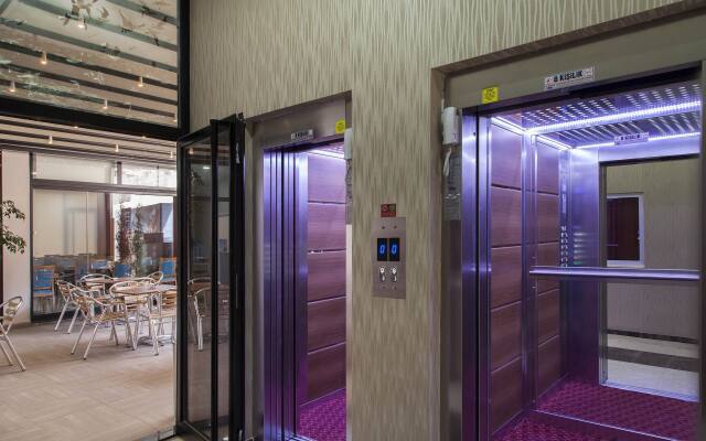 Niconya Port Suite&Hotel