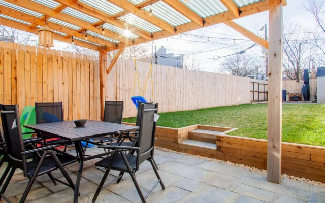 Family-friendly Home for travelers Near subway