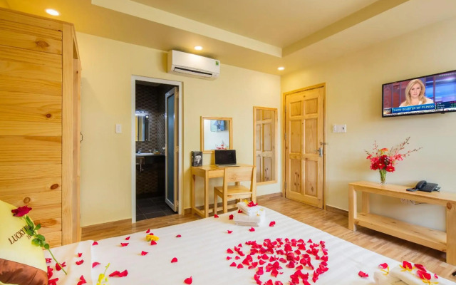 Lucky Phu Quoc Hotel