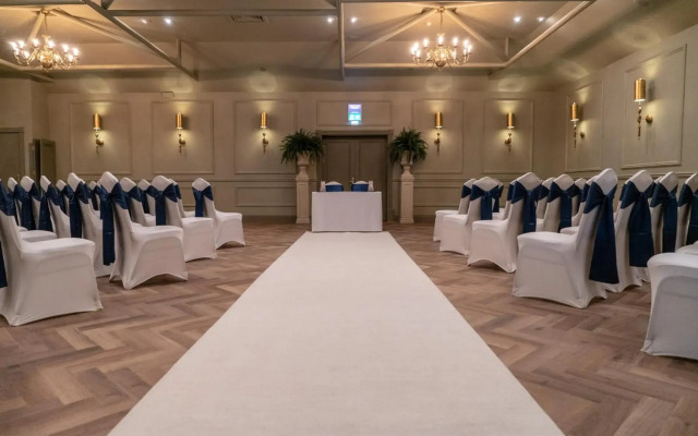 Briar Court Hotel
