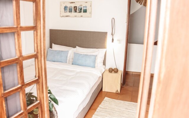 Guest house WOT Ericeira Lodge
