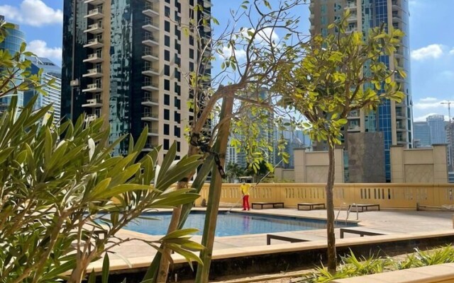 Incredible Stay at Spacious Jumeirah Beach Dubai