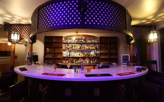 Palette Resorts - Le Pondy