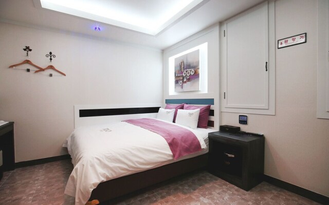Daejeon Sannae TWO Self Check-in Motel
