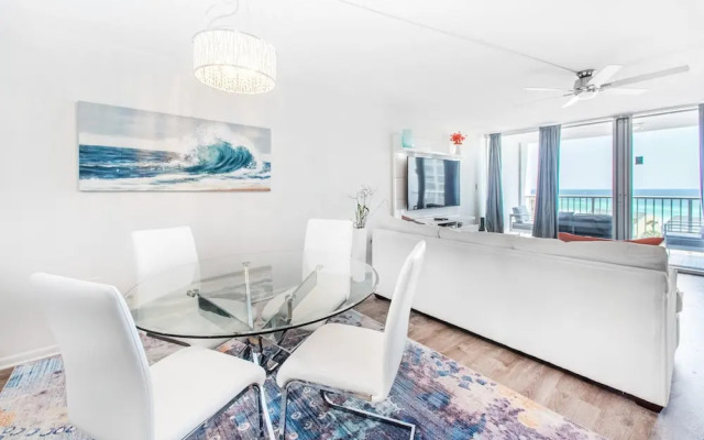 Shoreline Towers 3083