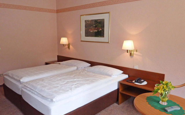 Waldhotel Felsenkeller