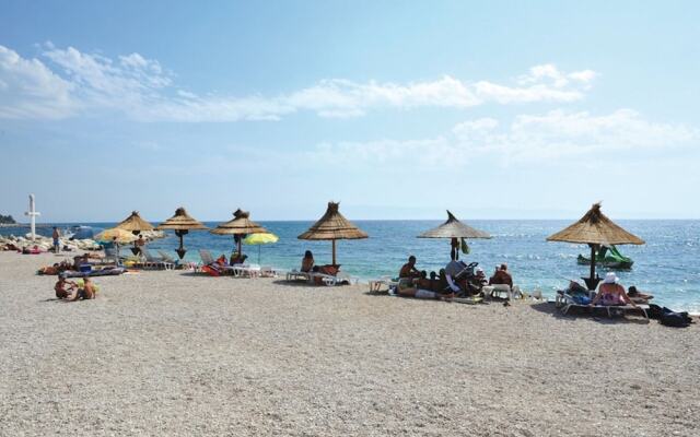 Spacious apt w Magnificent sea View & big Terrace