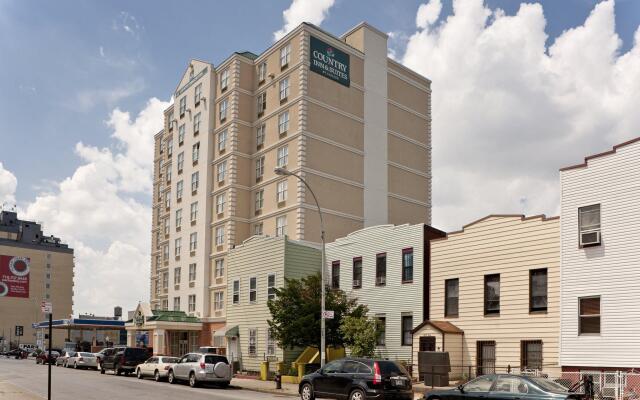 Queens County Inn and Suites Long Island City