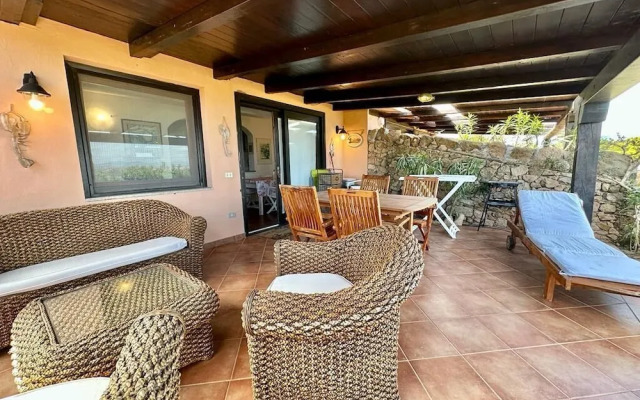 Residence Domos De Rocca
