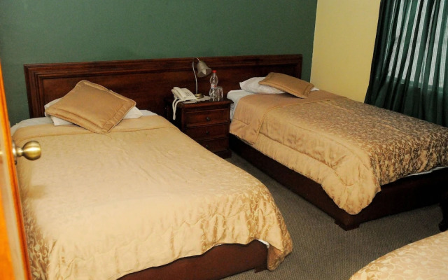 Colony Inn Hotel