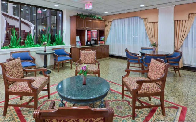 Holiday Inn Washington-Central/White House by IHG