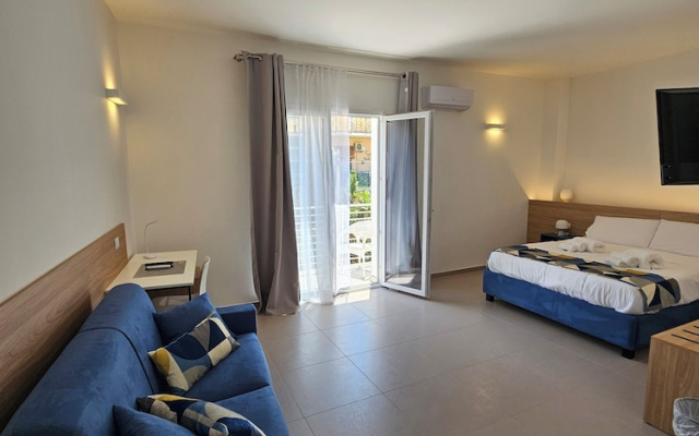 Tevergad Suite & Rooms