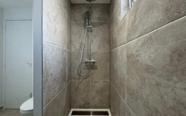 Duplex in Le Mans Near 24 Hours Circuit