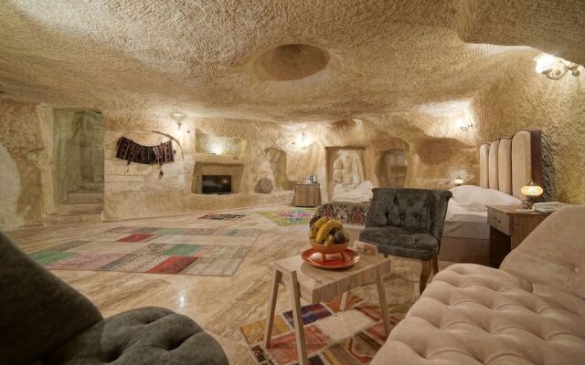 Heritage Cave Suites