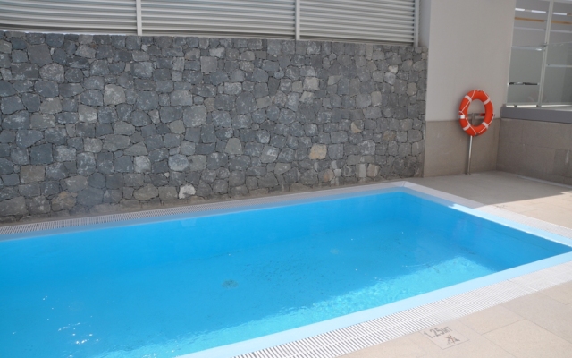 El Yate Hotel