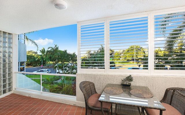 Sundeck Gardens