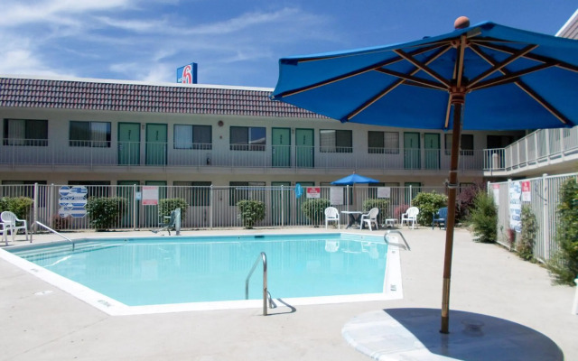 Motel 6 Reno, NV - Livestock Events Center