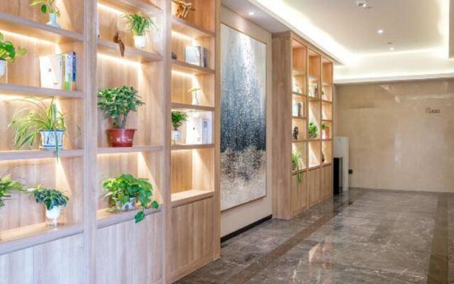 Shanghai Chengan Hotel(Xuhui Binjiang store)