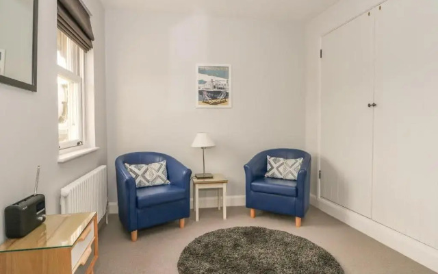 Swan Cottage