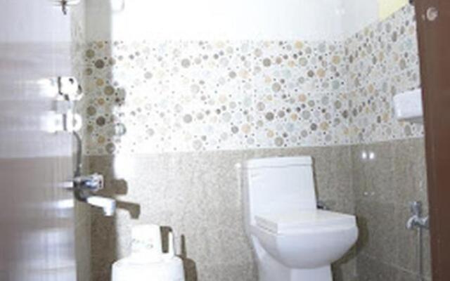 Omatra Hotel Infantry Road