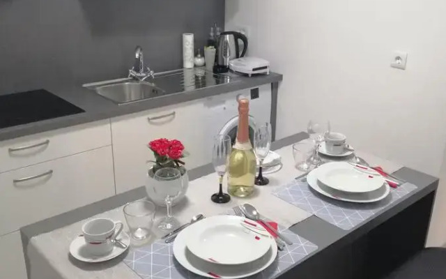 Studio Apartment Mila