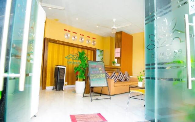 Heaven Hotel 1