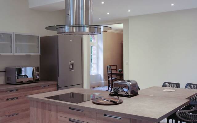 Cozy Holiday Home with Garden in Cernoy-en-Berry France