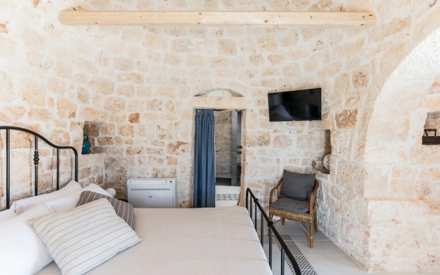 Trullo La Dolina by Wonderful Italy