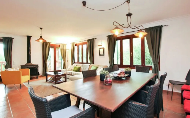 Spacious Mansion in Alaró With Swimming Pool