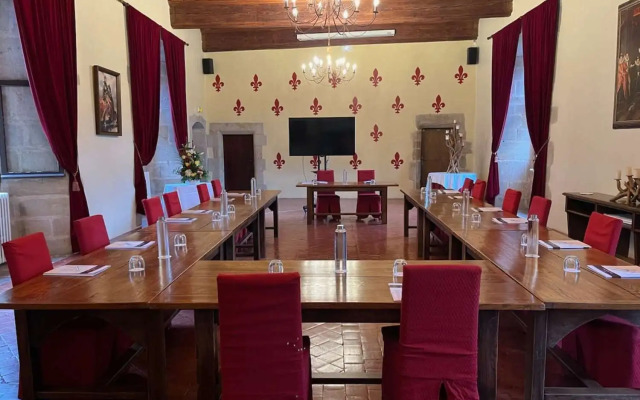 Chateau des Ducs de Joyeuse, BW Signature Collection