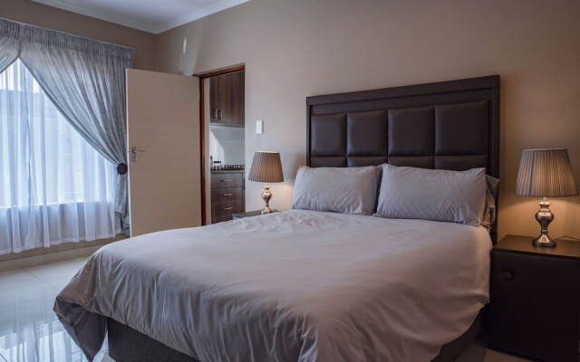 Rusty Estate - Self Catering