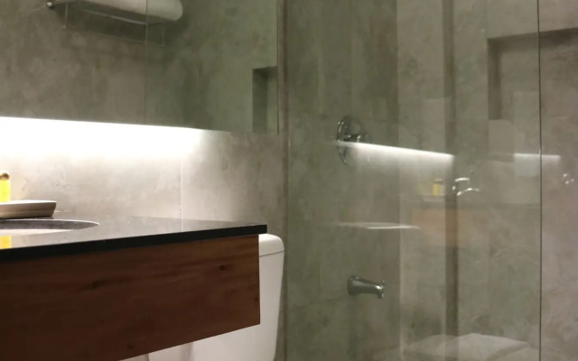 Sugarland Hotel