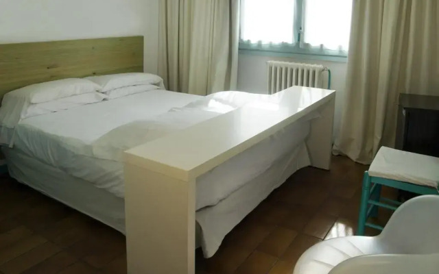 Hotel César
