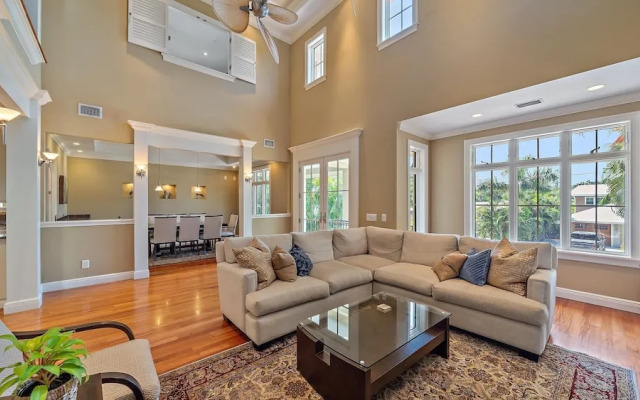 Sea Esta 4 Bedroom Home