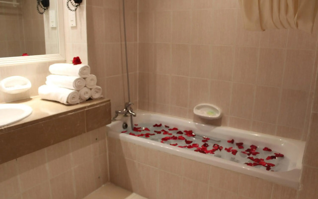 Delmon International Hotel