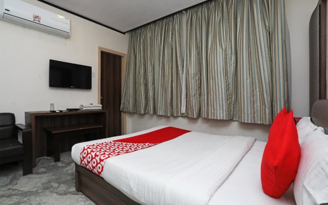OYO 15966 Hotel Shivam