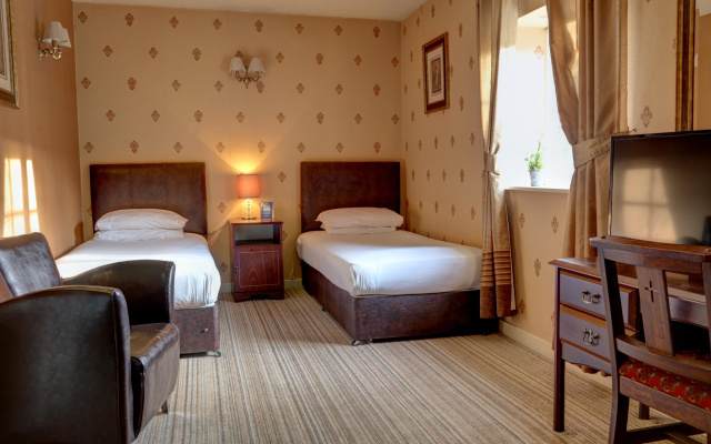 The George Hotel