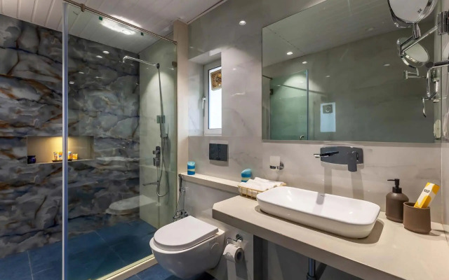 StayVista at V Square