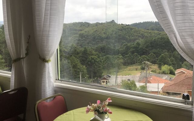 Hotel Parque das Flores