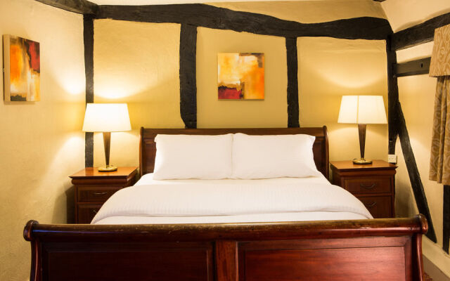Bell Hotel