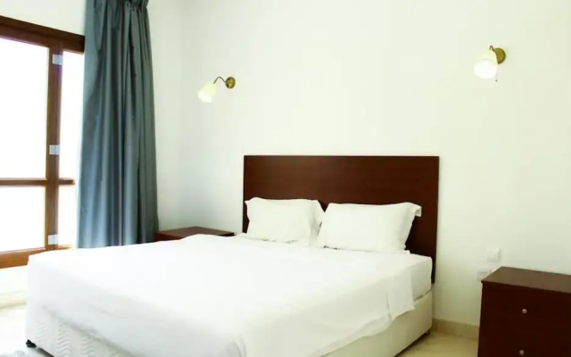 Exclusive 3-bedroom Marina Escape